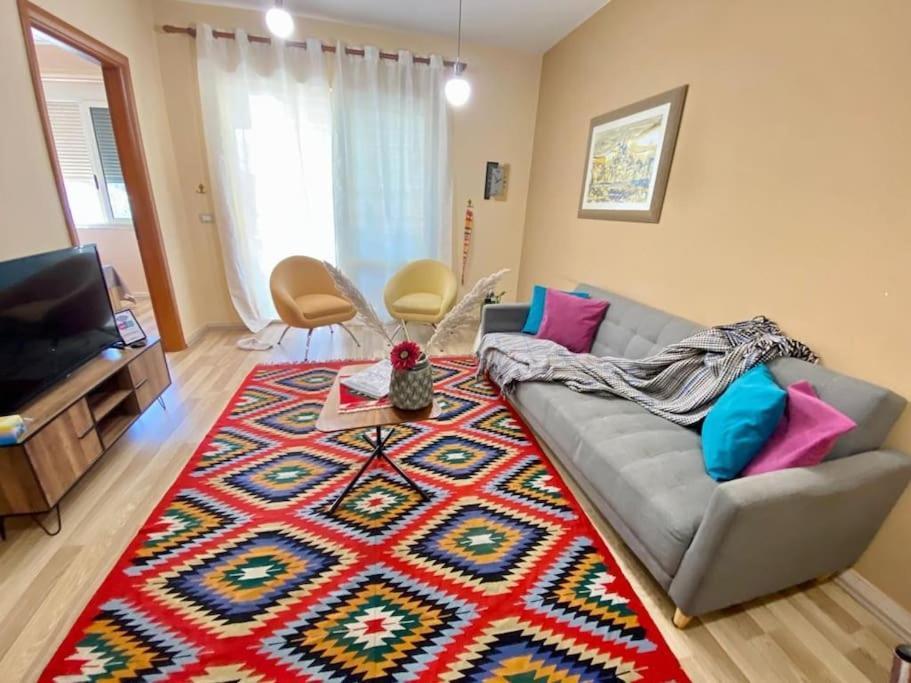 Apartament *Heart Of New Bazaar 1 Bed Apt* Tirana Zewnętrze zdjęcie